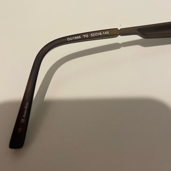 Guess Eyeglasses Frames GU1566 /  52-16-145 - Picture 5 of 16